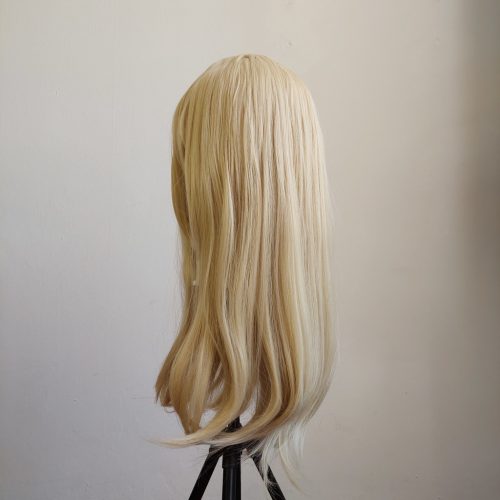 Szőke hosszú frufrus cosplay paróka